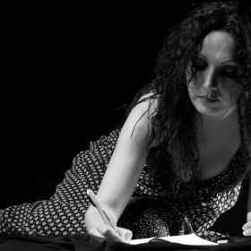 Lydia-Moreno-2009-écriture de spectacle chanteuse Artiste Gard